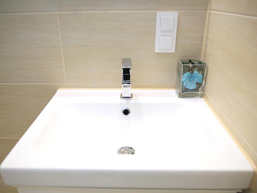 Flatprovider Comfort Eduard Apartment - Contactless Check In Wiedeń Pokój zdjęcie