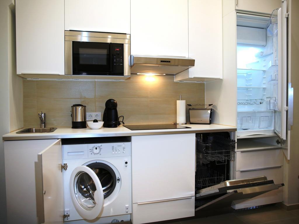 Flatprovider Comfort Eduard Apartment - Contactless Check In Wiedeń Pokój zdjęcie
